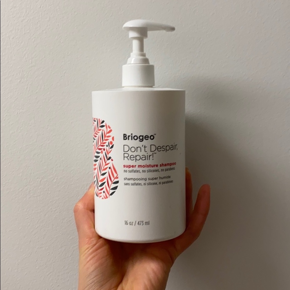 Deep conditioning shampoo
